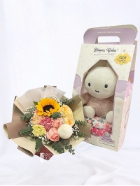 Miffy Diaper Cake and Pastel Bouquet Combi.. Miffy Diaper Cake and Pastel Bouquet Combi..